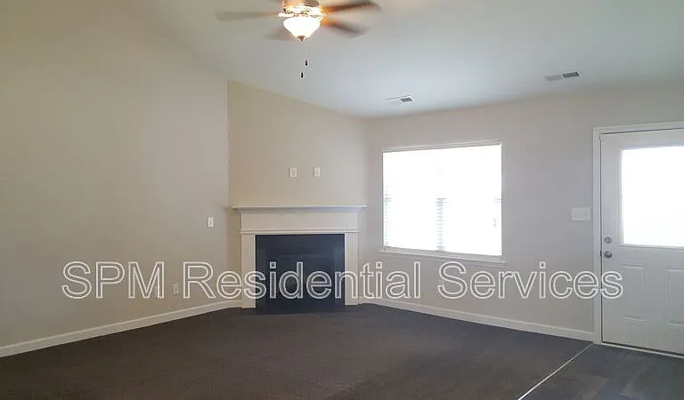 805 Cross Wind Ct — Photo 2