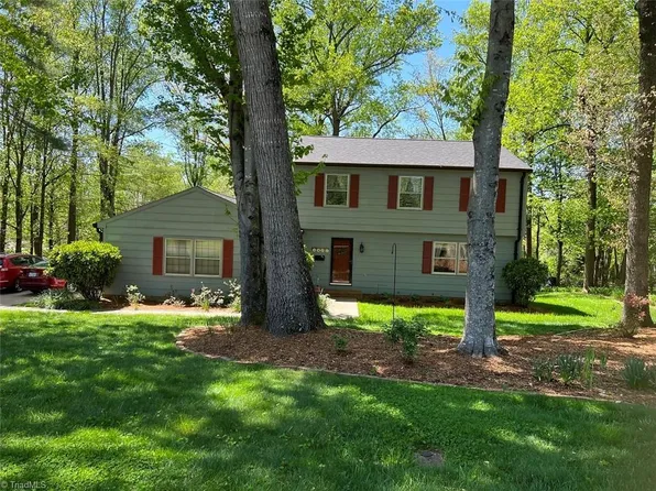 1427 Westwood Ln, Wilkesboro, NC 28697