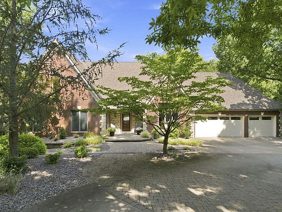2nd image of 5151 S Aleshire Court