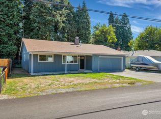 5420 Rinearson Rd, Gladstone, OR 97027