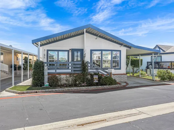 16222 Monterey Ln Space 31, Huntington Beach, CA 92649