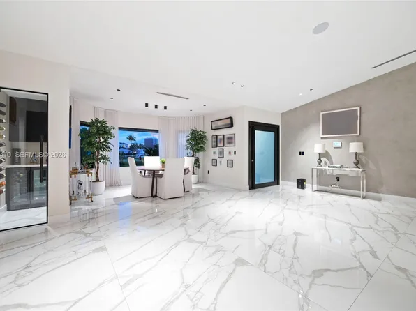 16431 NE 34th Ave, North Miami Beach, FL 33160
