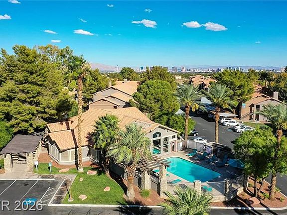 3rd image of 2750 S Durango Dr APT 3024