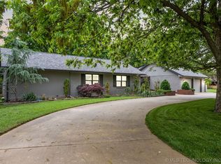 311 Ridgeview Dr, Claremore, OK 74017