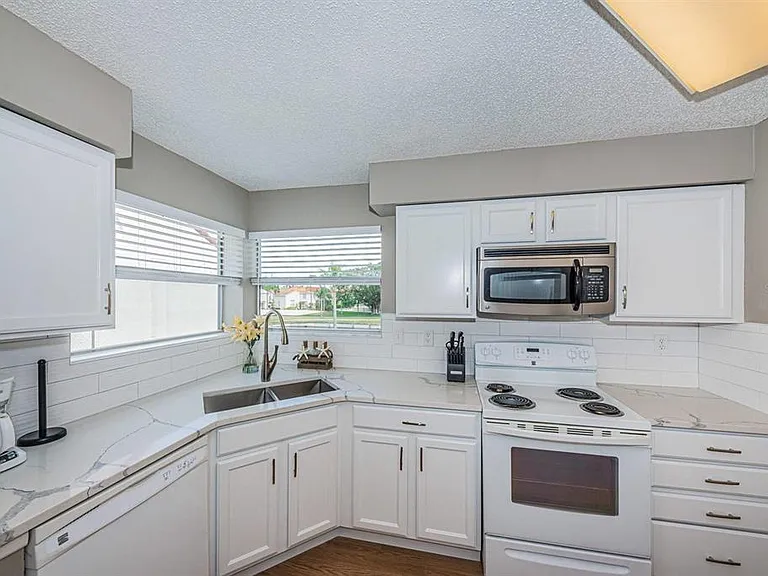 6077 Bahia Del Mar Blvd #221 — Photo 4