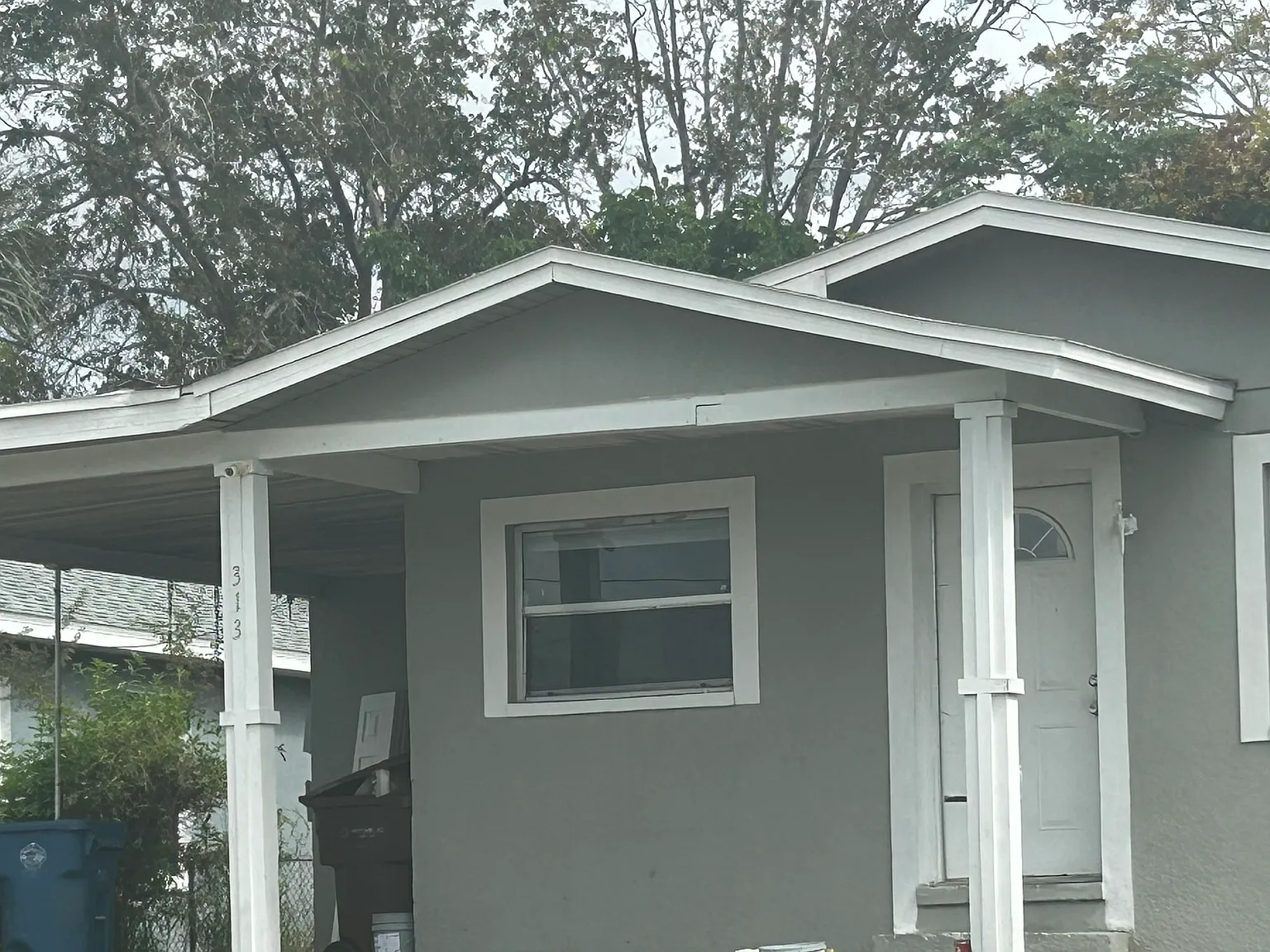 3 bed, 1.5 bath, 1008 sqft, $1,500 — Photo 1