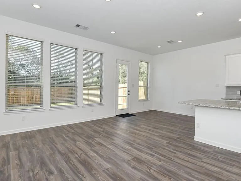 530 Dry Fork Ln — Photo 9