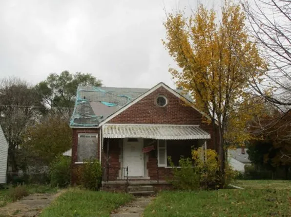 7303 Memorial Ave, Detroit, MI 48228