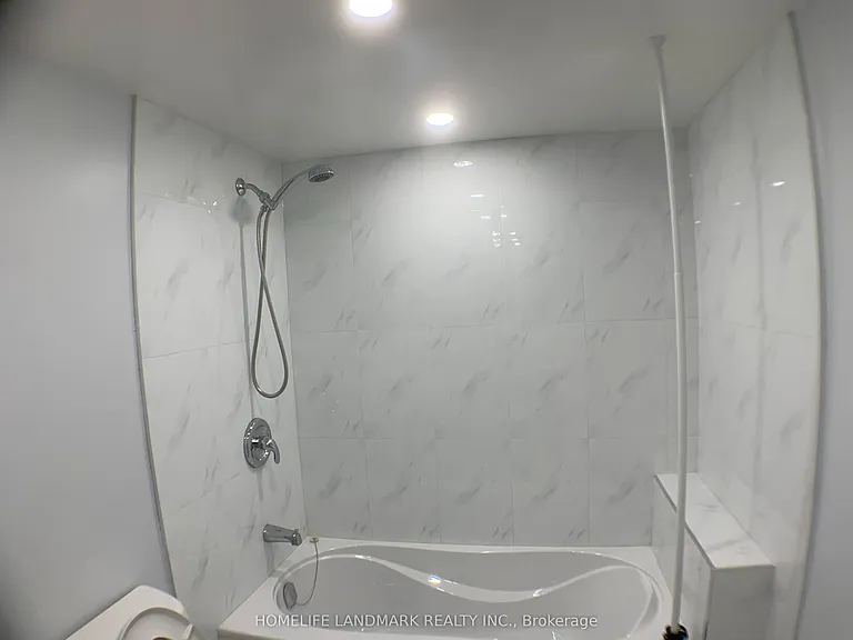 1001 Bay St #3303 — Photo 14
