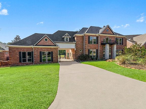 2nd image of 24611 W Kingscrest Cir