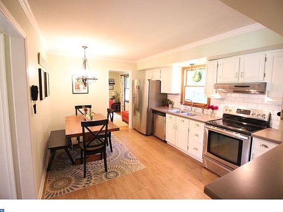 4th image of 804 Jeffrey Pine Dr