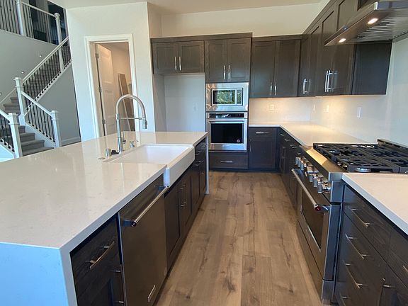 3rd image of 9001 Lakota St #El