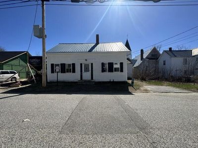 15 Deering Street, Norway, ME, 04268