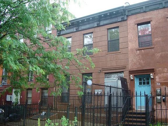 3rd image of 366 Quincy St