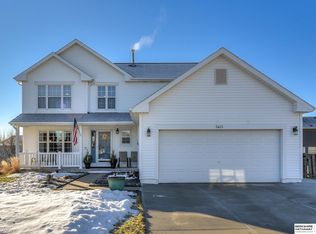 5413 S 159th Cir, Omaha, NE 68135