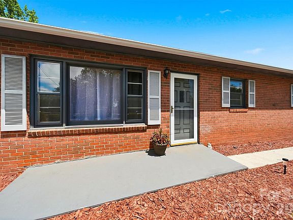 5th image of 2532 Old Trenton Pl