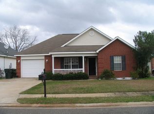 104 Cello Ln, Byron, GA 31008