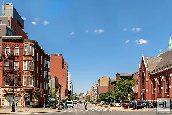 Rented by Highline Residential | media 48