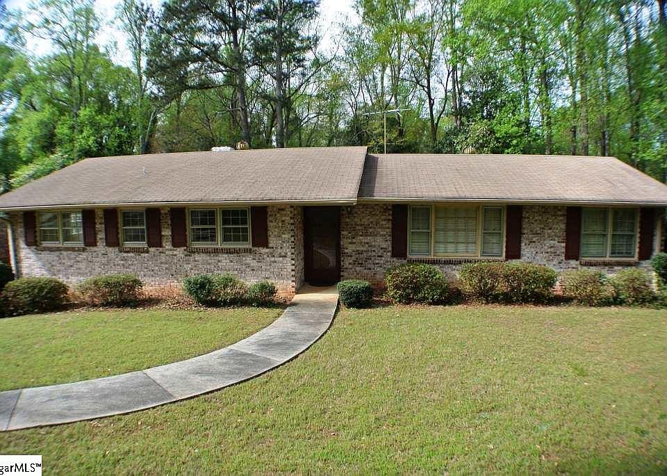 1st image of 408 Shannon Dr