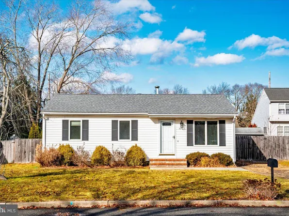 172 Liberty Ave, Manahawkin, NJ 08050