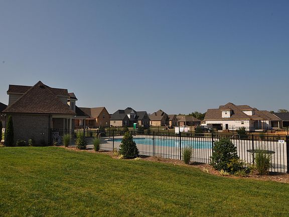 2nd image of 1405 Augusta Dr