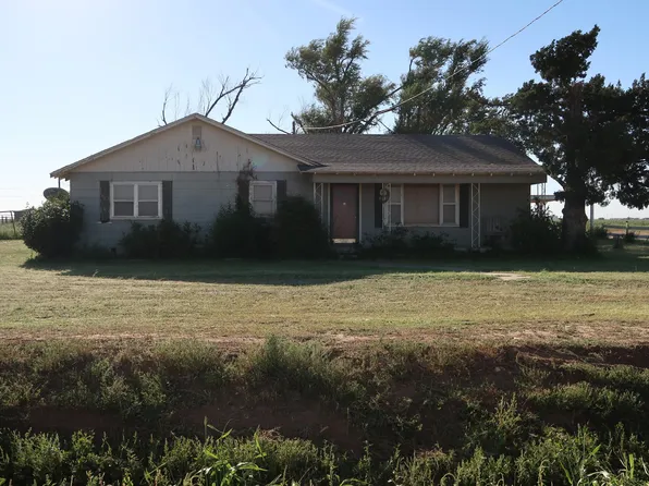 960 County Road Q, Plainview, TX 79072