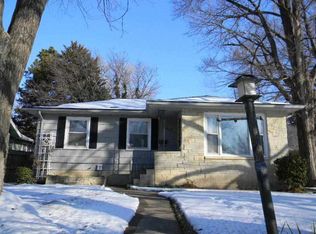 710 Bertrand St, Manhattan, KS 66502