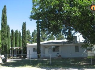 206 Hamilton St, Carlsbad, NM 88220
