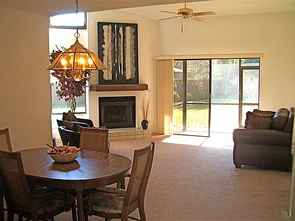 2nd image of 312 Parkside Ln