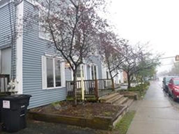 2nd image of 314 Main St