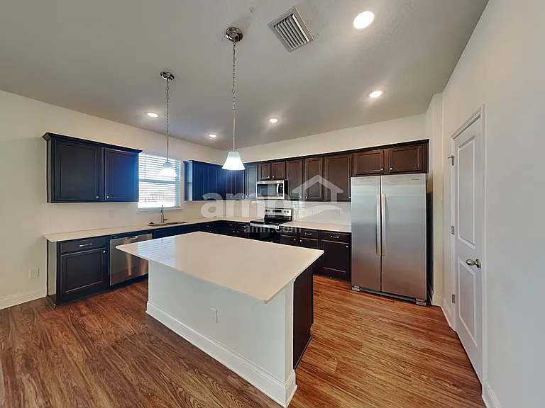 1079 Summer Stone Loop — Photo 4
