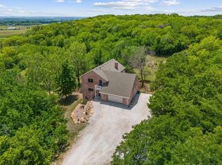 24900 Chieftain Rd, Lawrence, KS 66044