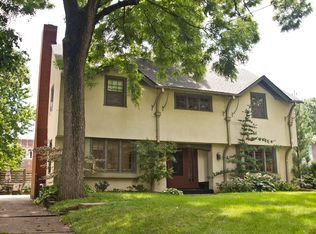 517 43rd St, Des Moines, IA 50312