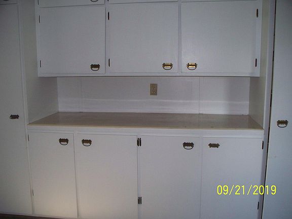 Utility room, Office area