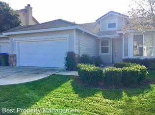 958 Country Glen Ln, Brentwood, CA