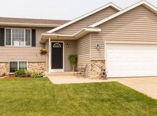 5203 Kingsbury Pl NW, Rochester, MN 55901