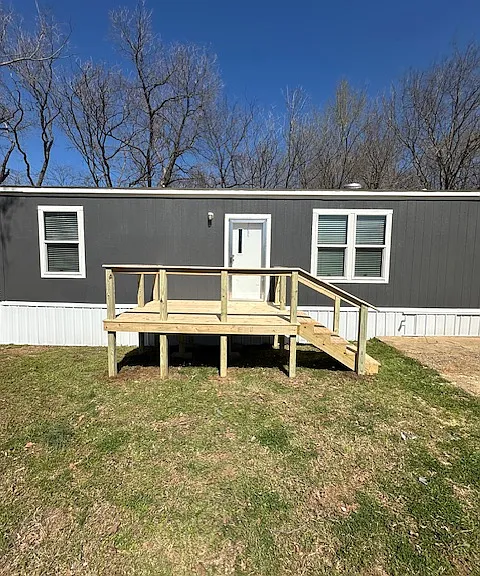 1128 E Main St — Photo 5