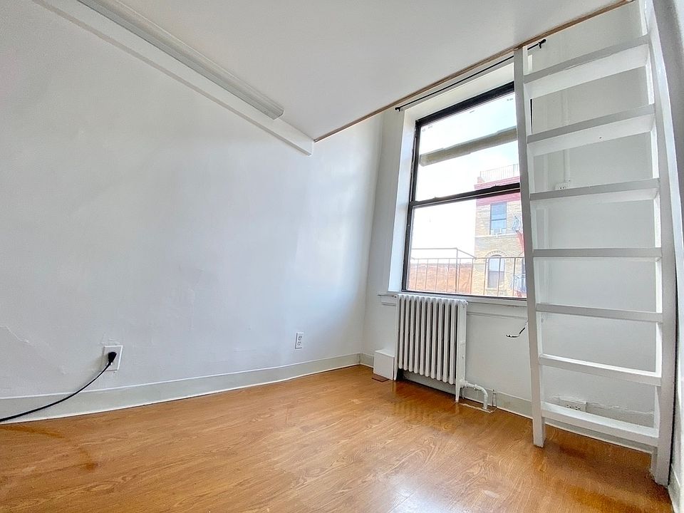 1st image of 112 Mac Dougal St #3AA