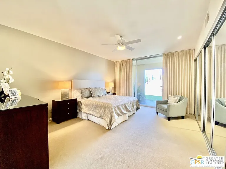 272 Desert Lakes Dr — Photo 17