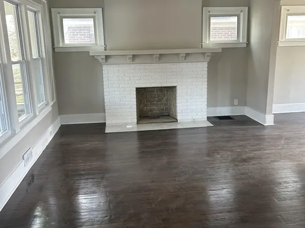 533 Lakewood St, Detroit, MI 48215