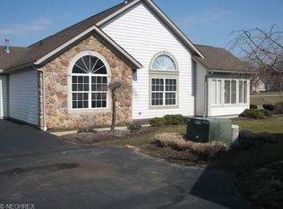 677 Crossings Cir, Tallmadge, OH 44278