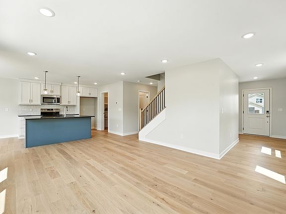 7th image of this home