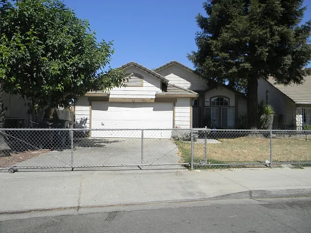 733 Marin Ave photo 1