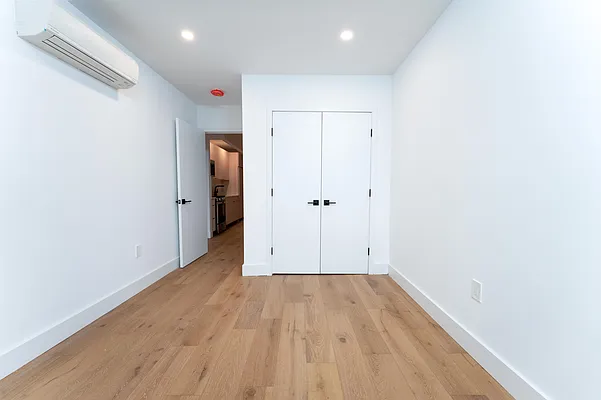 Rented by Yellowstone Equity Management Inc | media 43