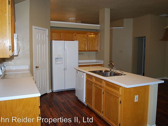 4th image of 2309 Little Turtle Ln