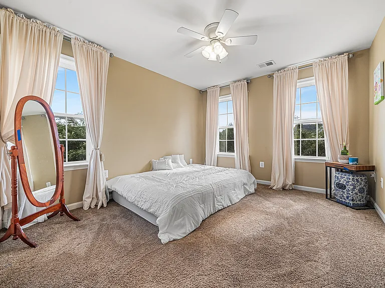 14923 Spriggs Tree Ln — Photo 35