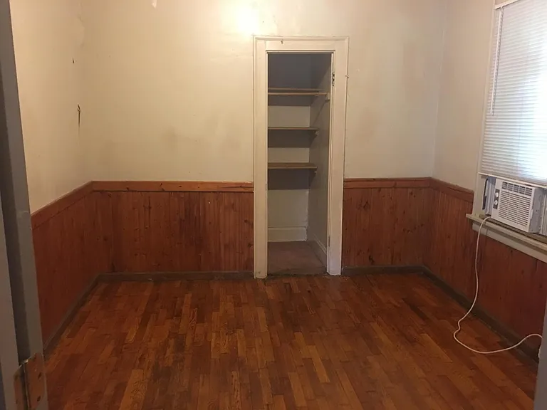 1st downstairs bedroom