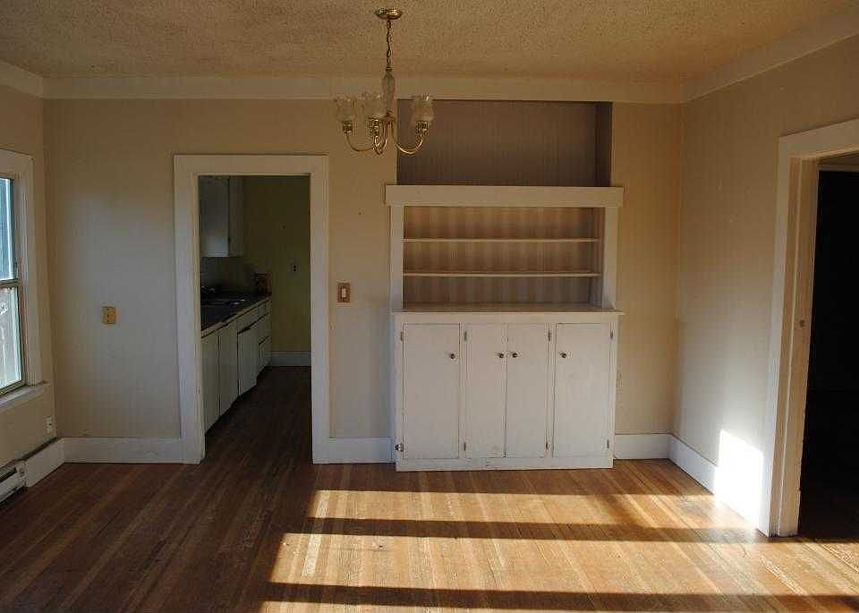 1st image of 2326 Highland Ave