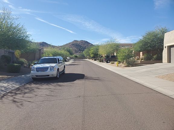 4th image of 8341 W Desert Spoon Dr