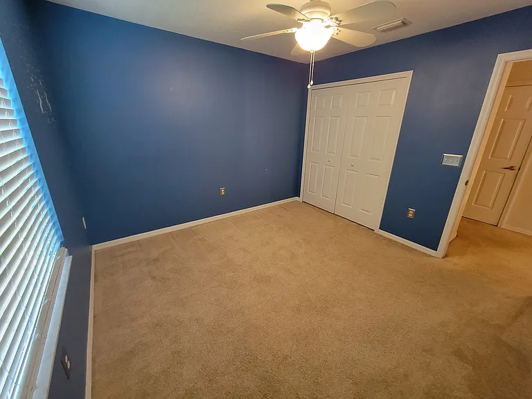 34926 Teeview Ln — Photo 10